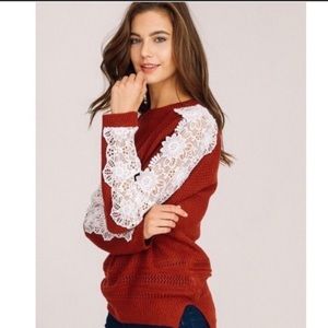 🌹Red sweater with floral lace sleeves